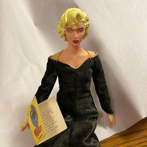 Dick Tracy Breathless Mahoney doll